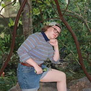 Meet your Posher, Lenny